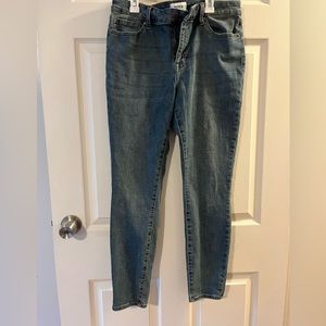 Pistola Skinny Jeans